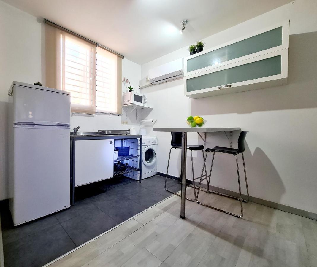 Nice Apartments On Ben Yehuda Str Tel Aviv Bagian luar foto