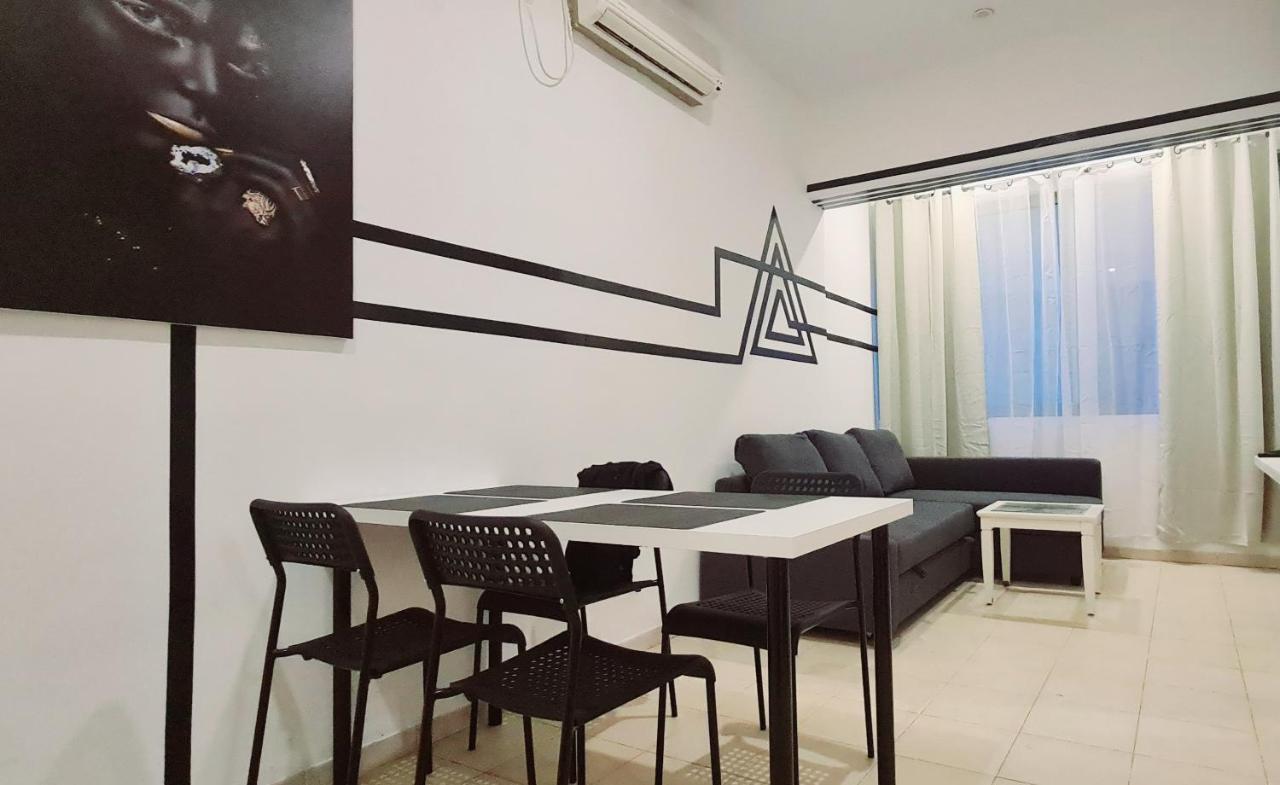 Nice Apartments On Ben Yehuda Str Tel Aviv Bagian luar foto