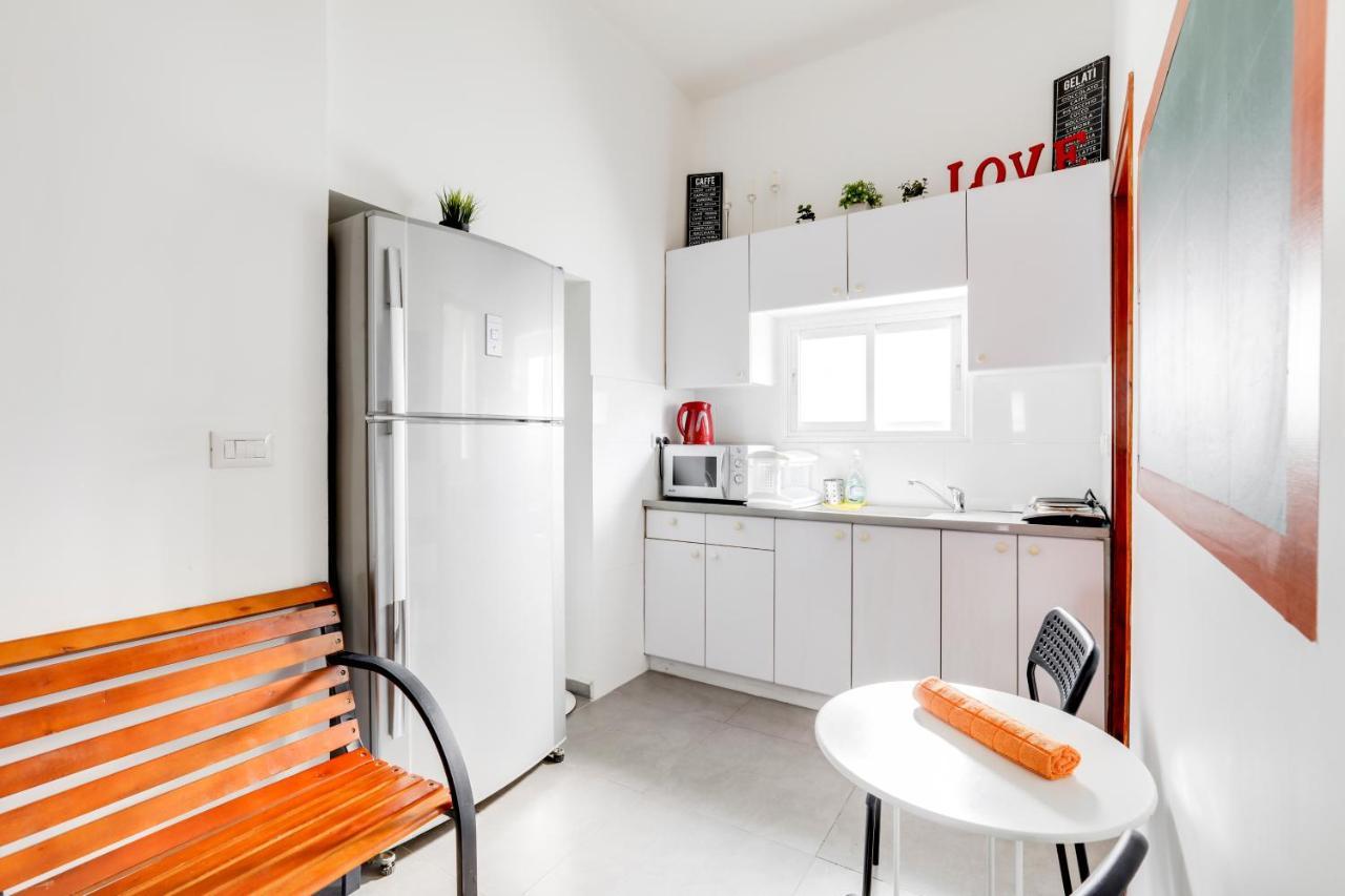 Nice Apartments On Ben Yehuda Str Tel Aviv Bagian luar foto